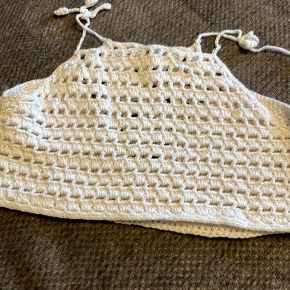 Charlotte Russe knit halter top,size med - Picture 6 of 6